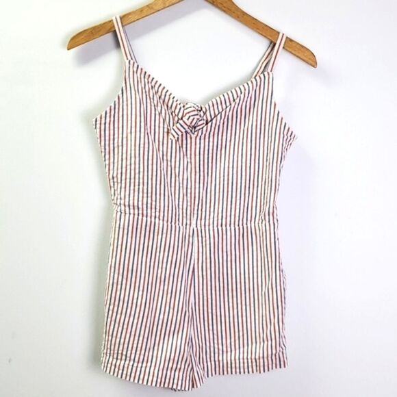 Vineyard Vines Firework Striped Seersucker Romper Size 0 - Picture 1 of 7